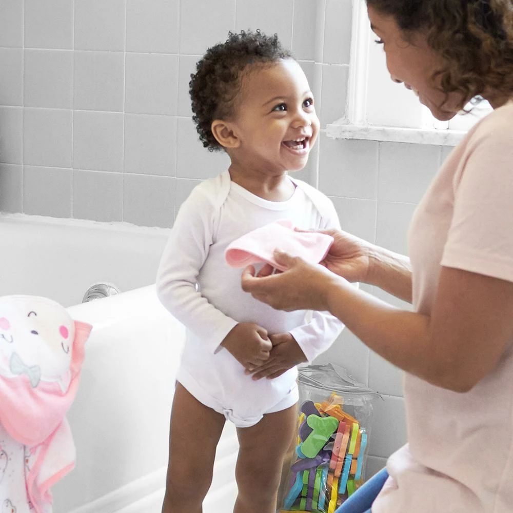 Outlet š GerberĀ® 6-Pack White Long Sleeve OnesiesĀ® Bodysuits BabyPreemie - 24M ā 2 GerberĀ® 6-Pack White Long Sleeve OnesiesĀ® Bodysuits BabyPreemie - 24M