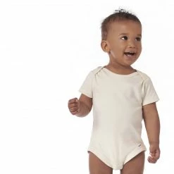 Flash Sale 🎉 Gerber® 5-Pack Baby Natural Premium Onesies® Bodysuits 💯 10 Gerber® 5-Pack Baby Natural Premium Onesies® Bodysuits