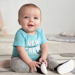 Gerber® See What's New 3-Piece Baby Boys Dino Blues Short Sleeve Onesies® Bodysuits & Pants Set