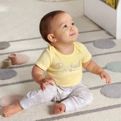 Gerber® 3-Piece Baby Girls Purrfectly Wild Short Sleeve Onesies® Bodysuits & Pants Set