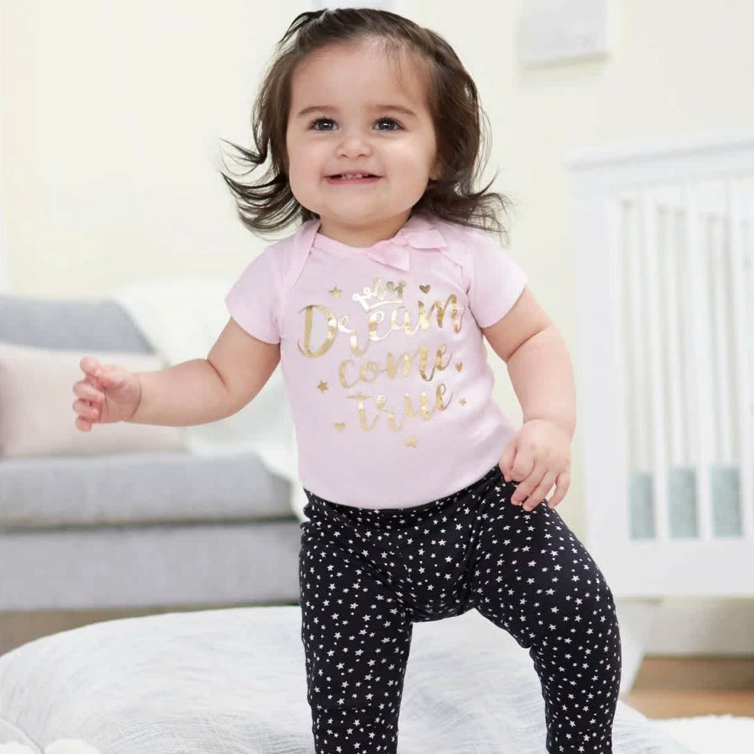 Brand new 😀 Gerber® BabyPreemie - 24M Organic 3-Pack Baby 👧 Girls Princess Short Sleeve Onesies® Bodysuits 🌟 2 Gerber® BabyPreemie - 24M Organic 3-Pack Baby Girls Princess Short Sleeve Onesies® Bodysuits